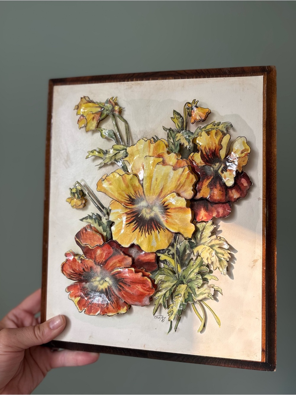 Vintage Thayer 3D pansy bouquet Wall Art 🌼🤎